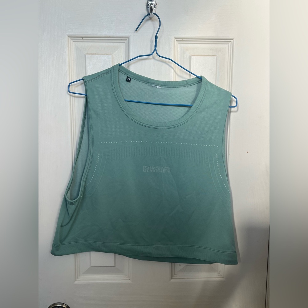 Cropped Gymshark women’s muscle tank top.